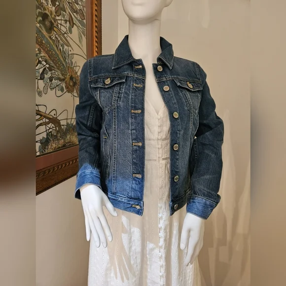 NWT - Banana Republic Classic Denim Jacket - XS - Picture 2 of 5